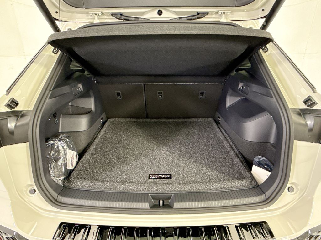 Thumbnail: 2026 Volkswagen Tiguan - 26