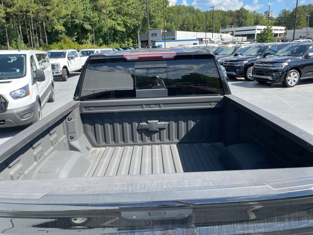 2020 Chevrolet Silverado 1500 LT Trail Boss 6