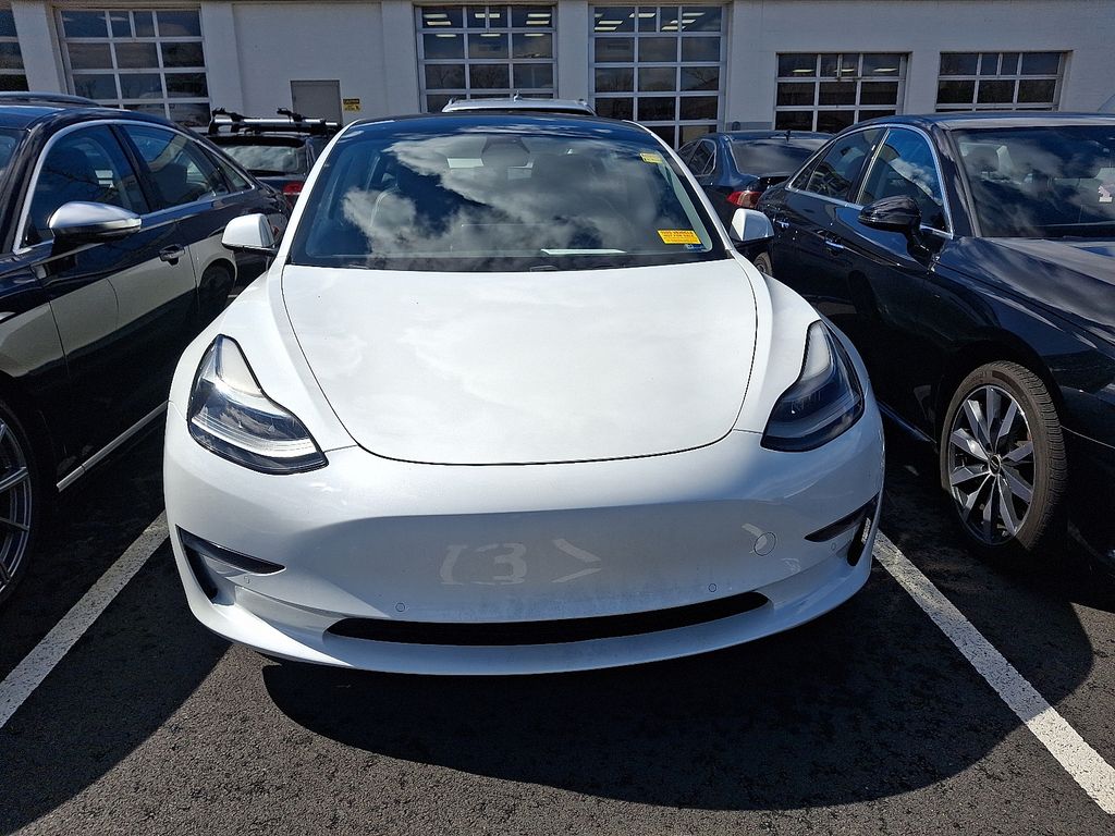 Thumbnail: 2021 Tesla Model 3 - 2