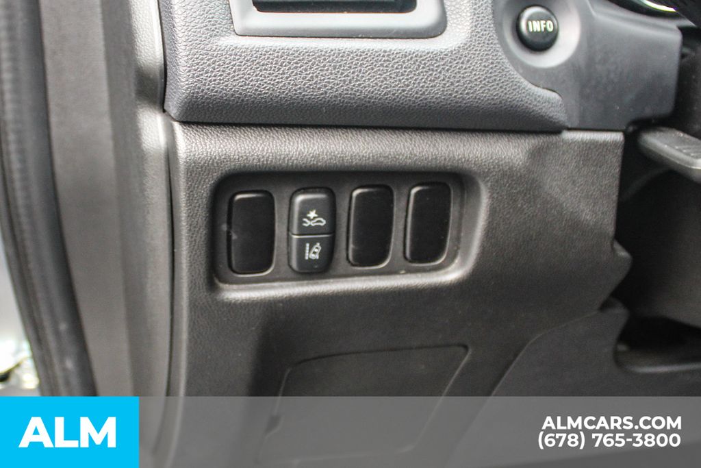 Used 2024 Gray Mitsubishi 2.0 ES image 29