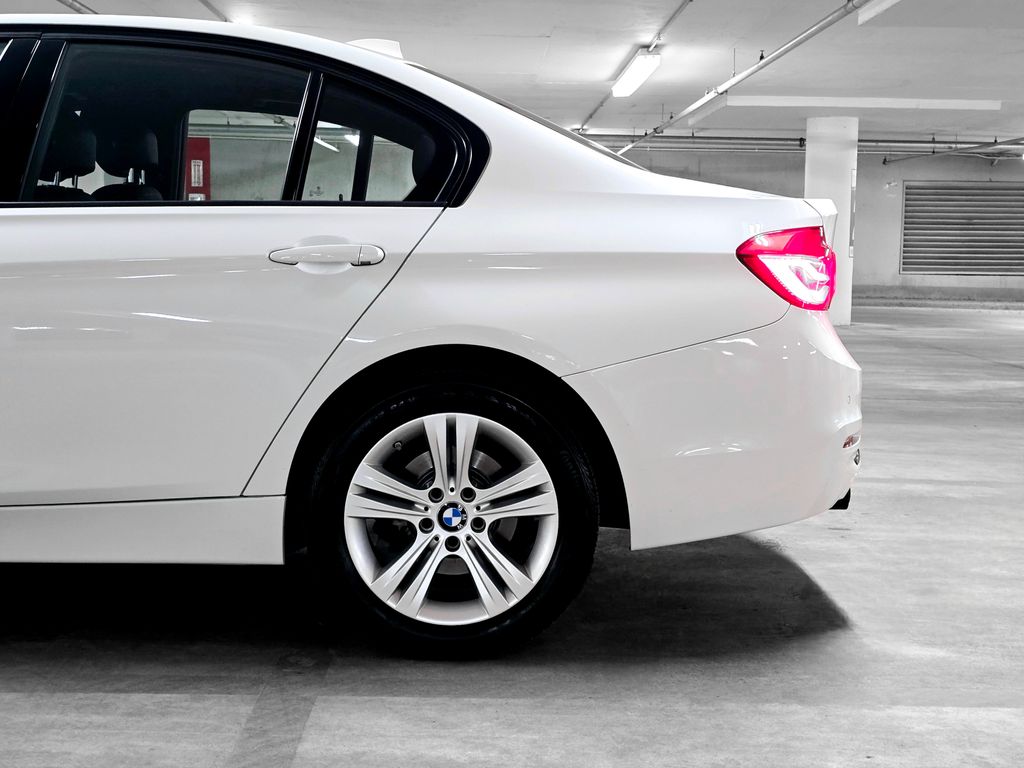 2016 BMW 3 Series 328i 14