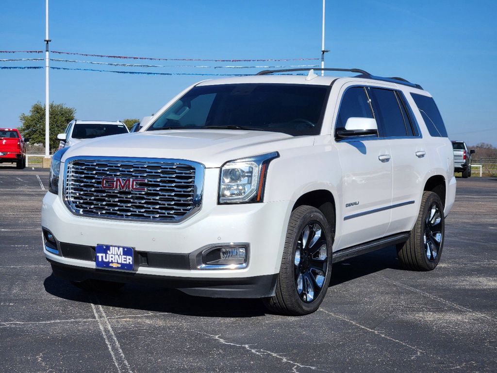 2019 GMC Yukon Denali 3