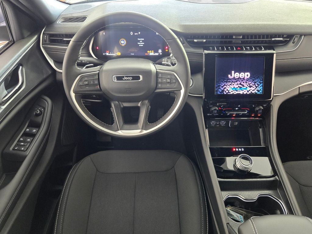 new 2025 Jeep Grand Cherokee car, priced at $26,420