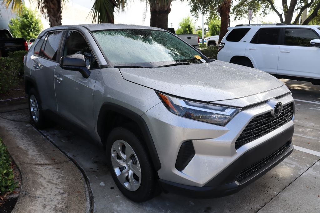 Thumbnail: 2023 Toyota RAV4 - 6