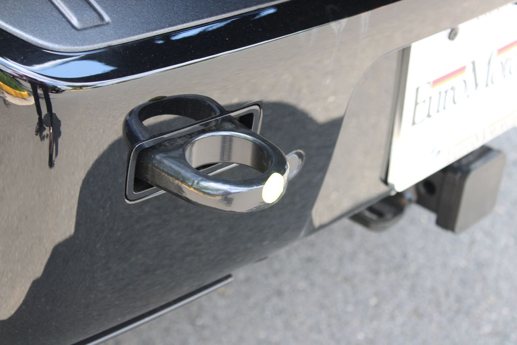 New 2026  Land Rover OCTA Black image 8