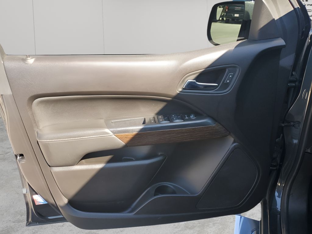 Used Car 2018 Gmc Canyon  Denali For Sale Under $30,000 In Austin, Texas