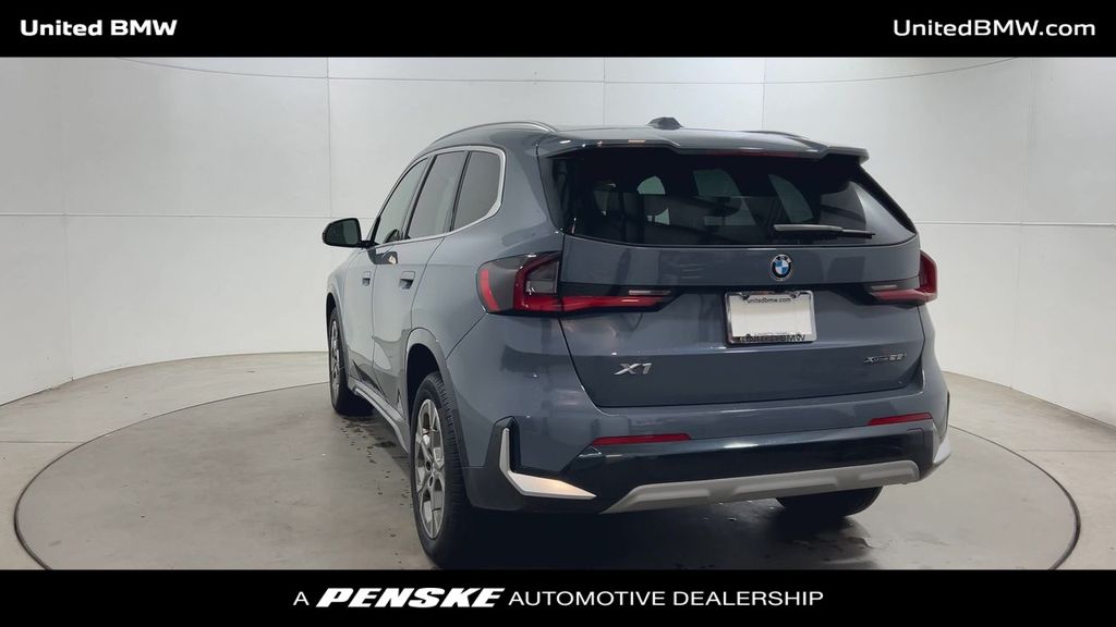 Thumbnail: 2023 BMW X1 - 7