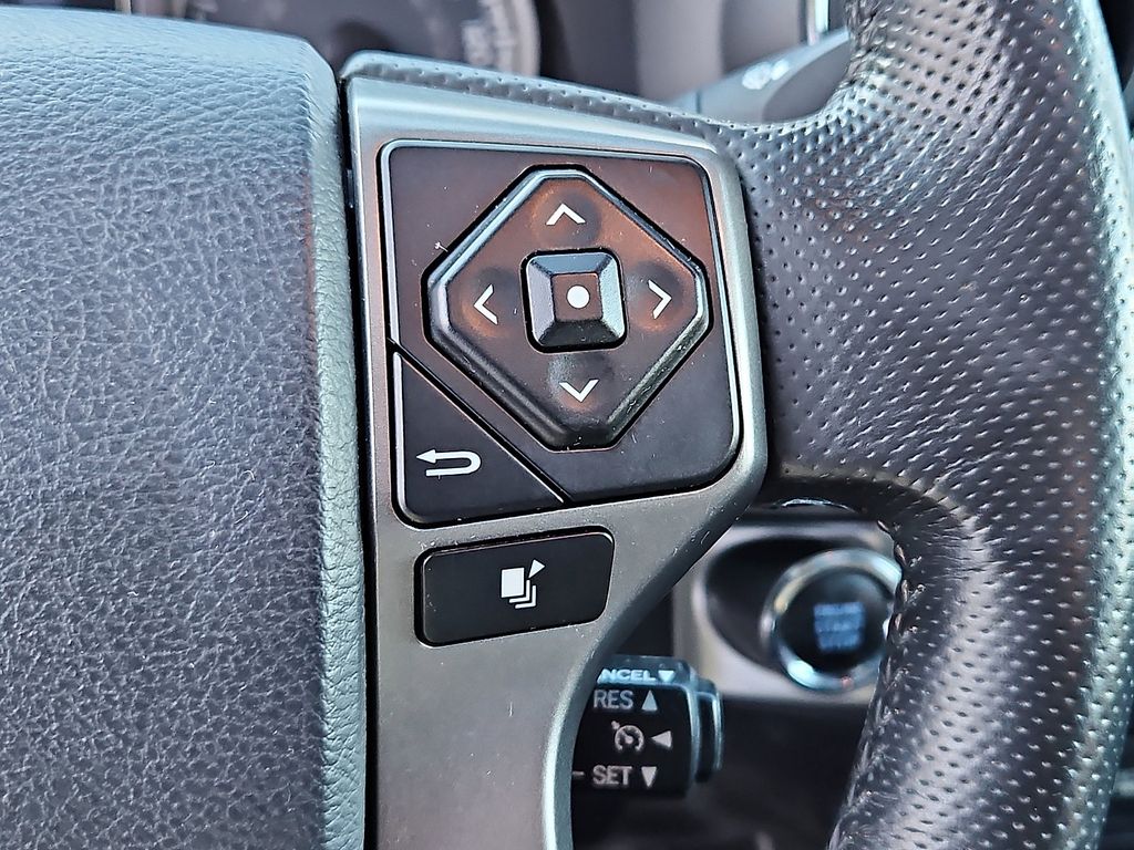 Thumbnail: 2017 Toyota Tacoma - 26