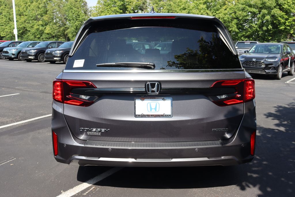 2025 Honda Odyssey Touring 4