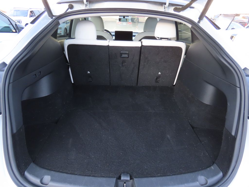 Thumbnail: 2021 Tesla Model Y - 11