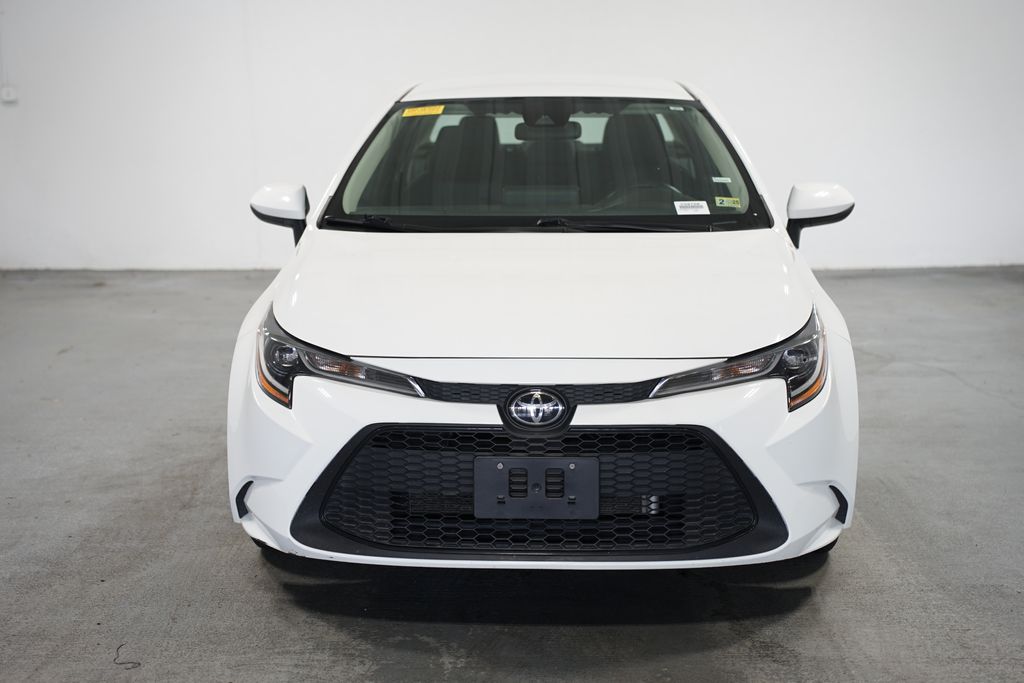 2022 Toyota Corolla LE 2