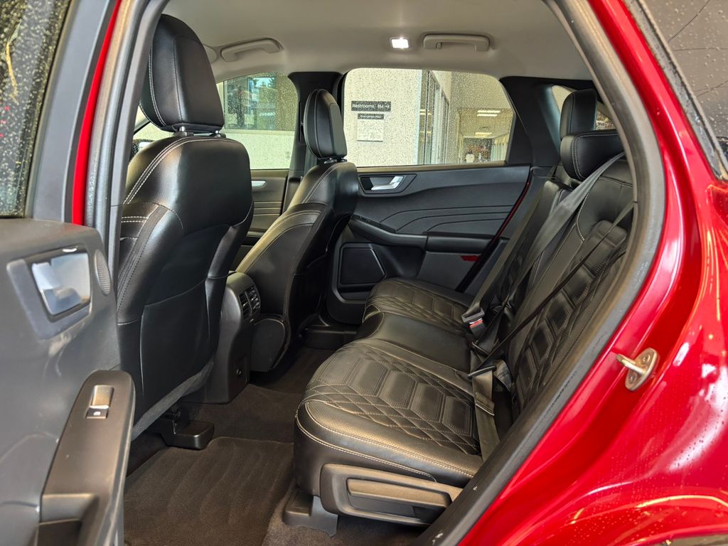2023 Ford Escape Hybrid Platinum