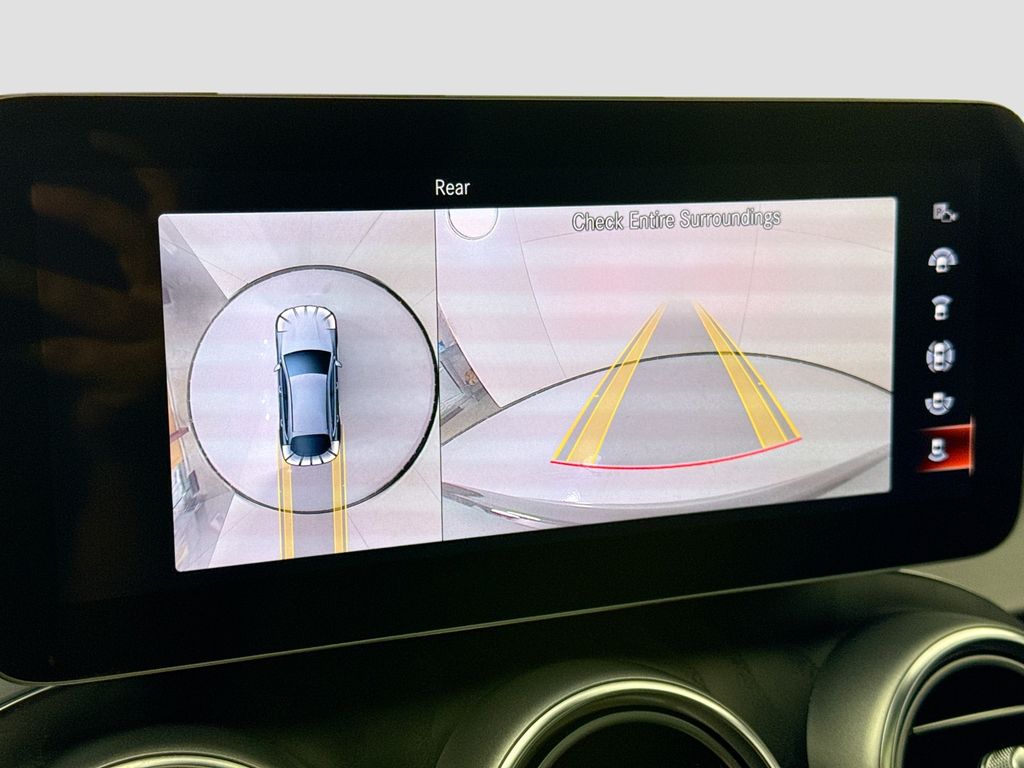 Thumbnail: 2023 Mercedes-Benz GLC - 15