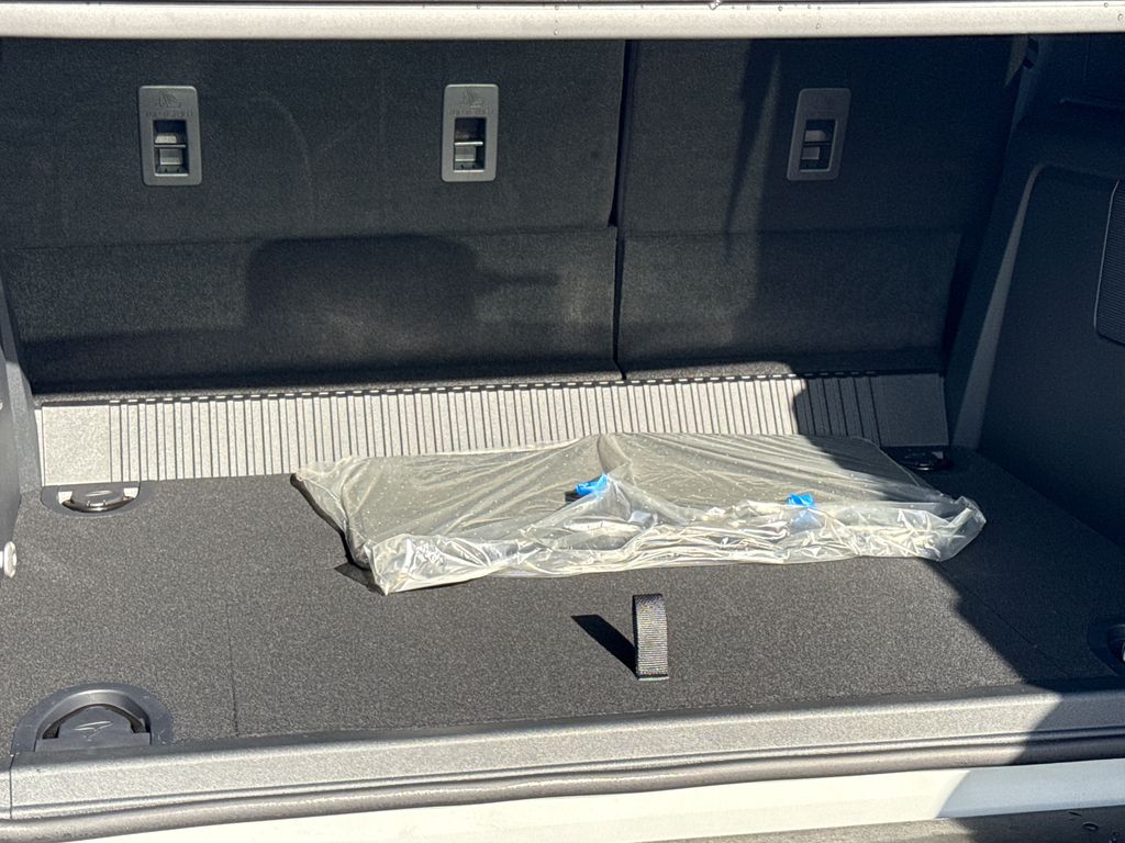 New 2026 Gray Ford Outer Banks image 21