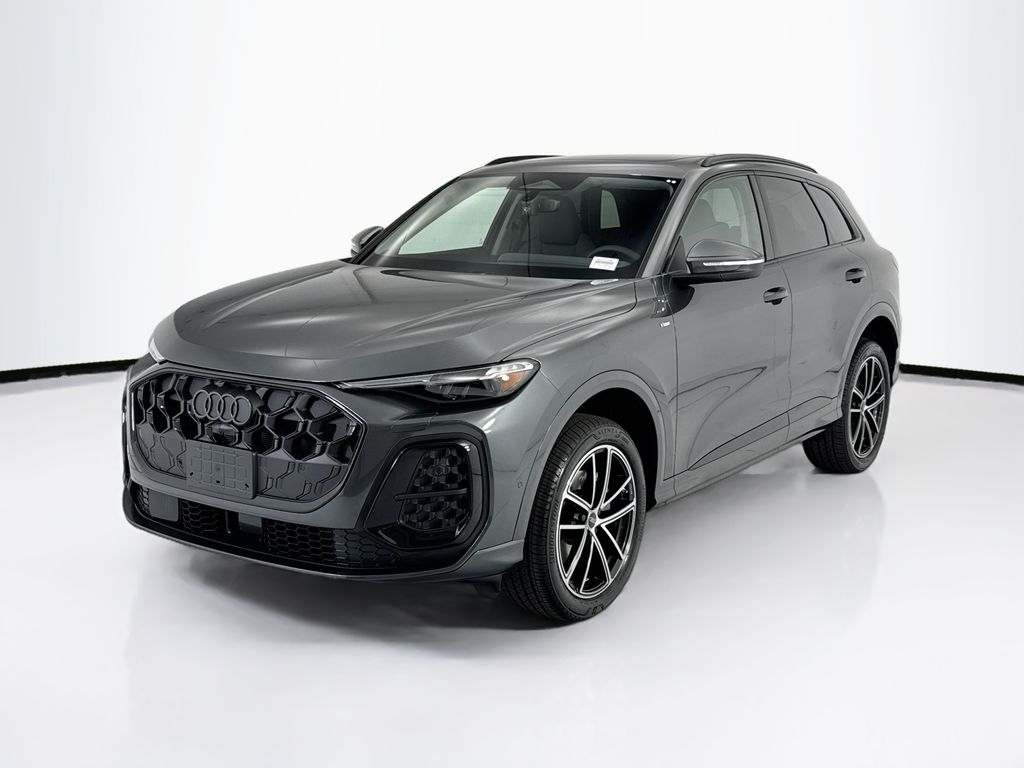 Thumbnail: 2026 Audi Q5 - 1