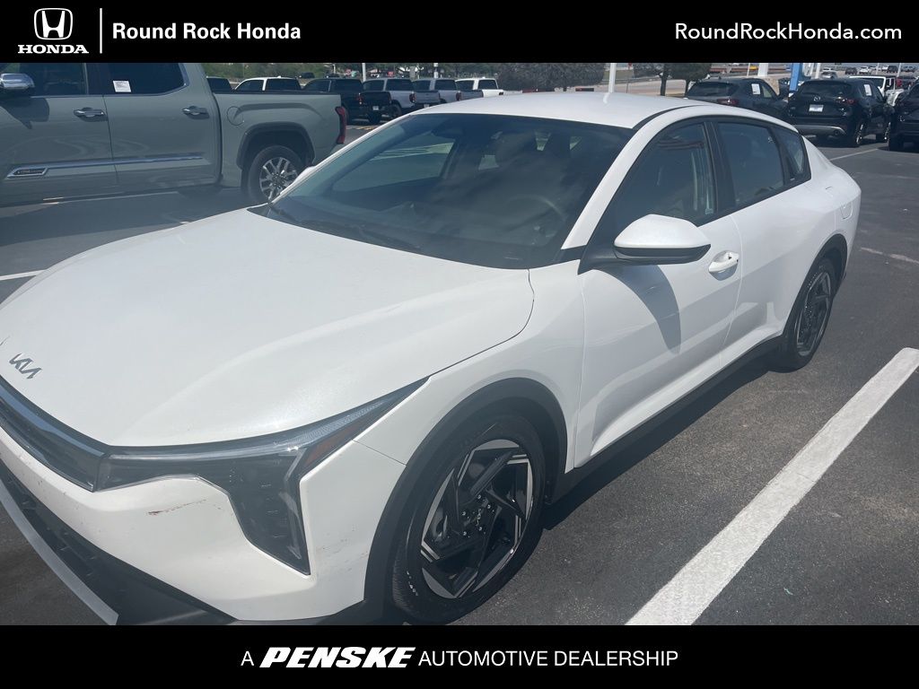 Thumbnail: 2025 Kia K4 - 1