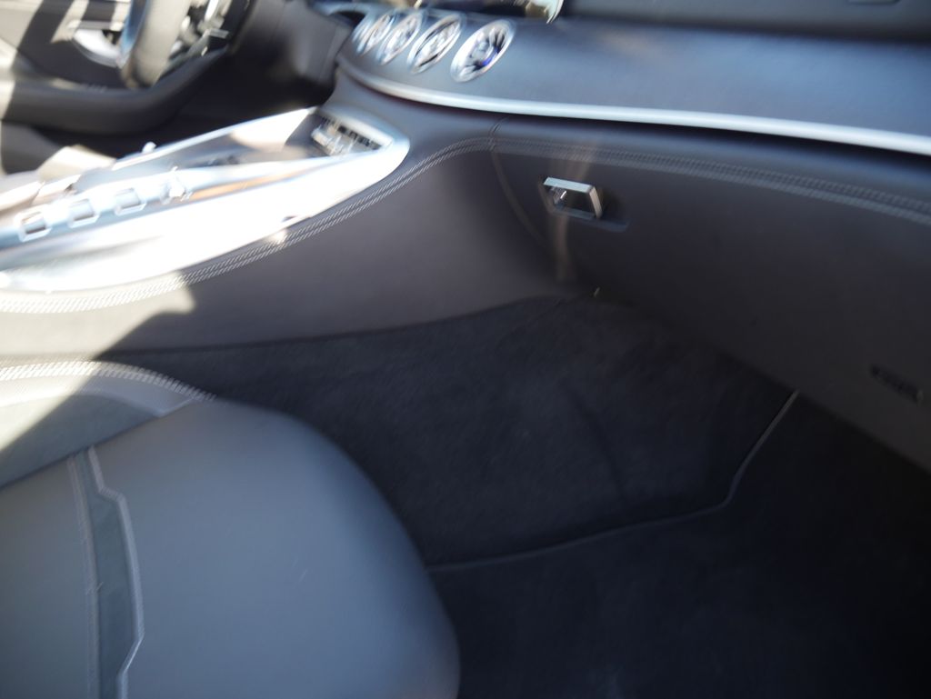 Thumbnail: 2023 Mercedes-Benz AMG GT - 28