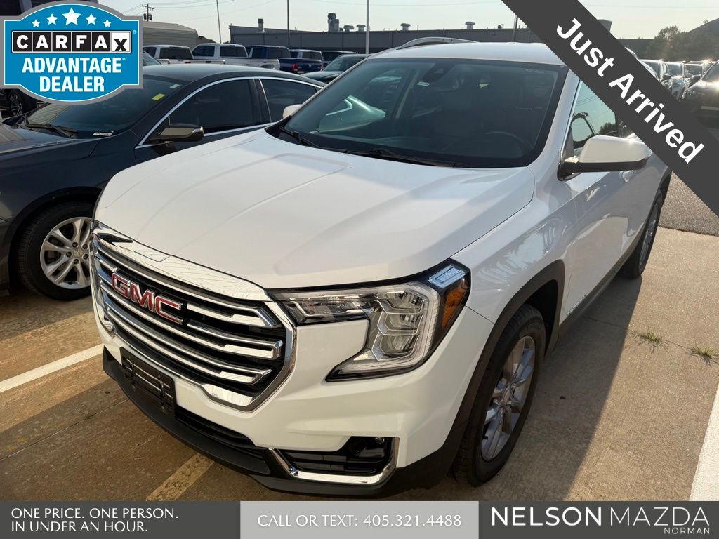2024 GMC Terrain SLT