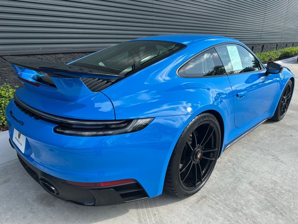 2024 Porsche 911 Carrera S 9