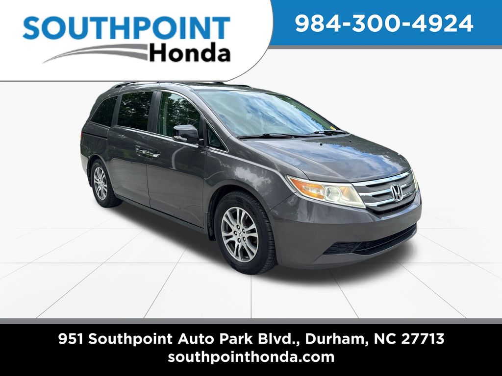 Alabaster Silver Metallic 2013 Honda Odyssey Minivan Front-Wheel Drive 5-Speed Automatic