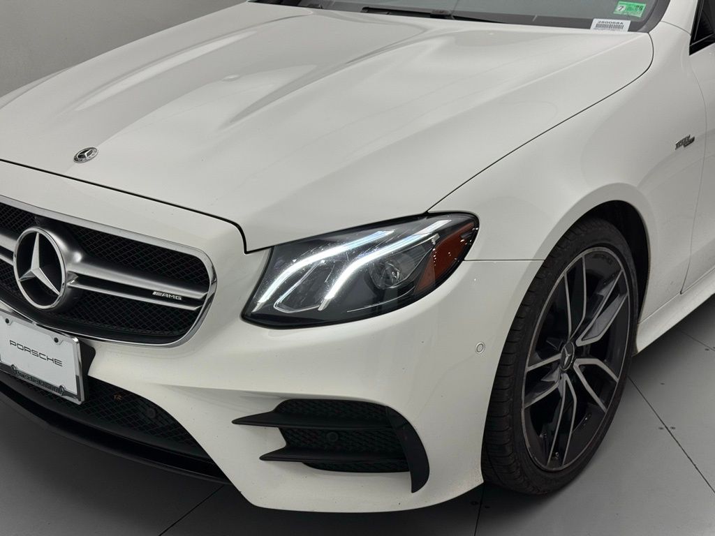 Thumbnail: 2019 Mercedes-Benz E-Class - 15