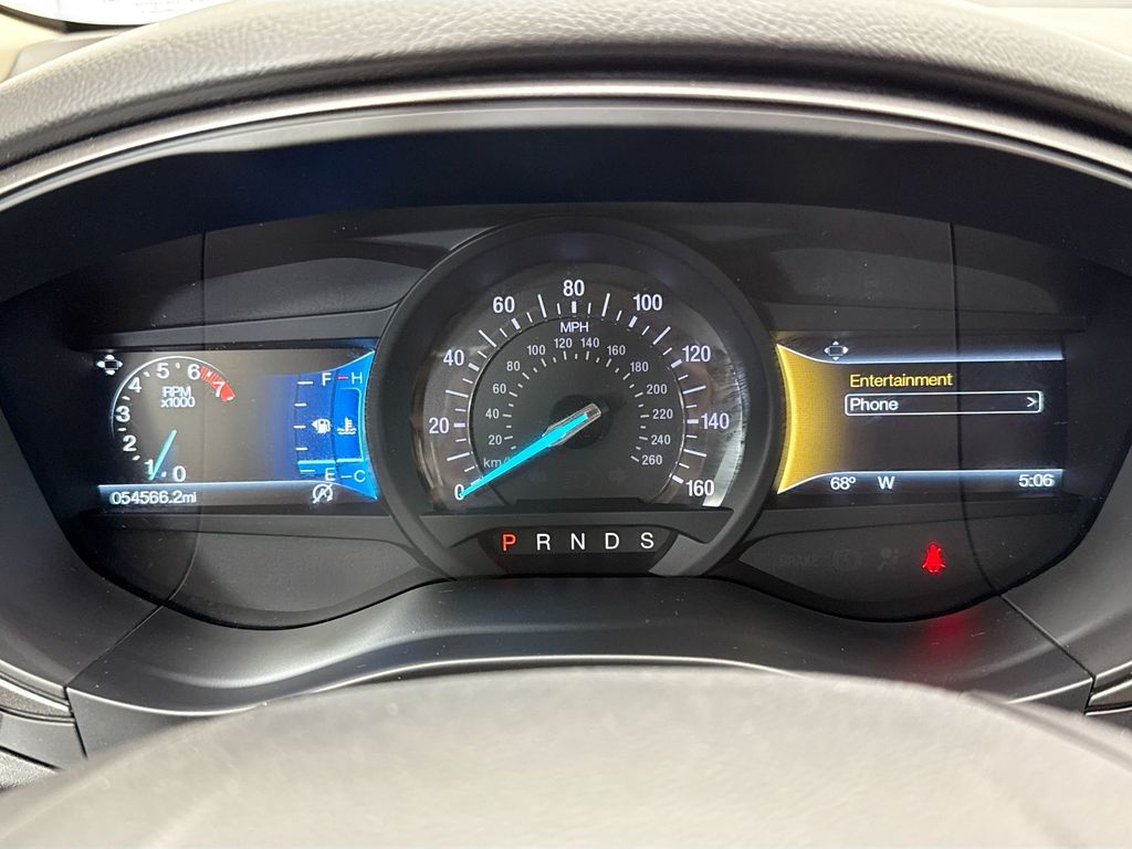 Thumbnail: 2018 Ford Fusion - 32