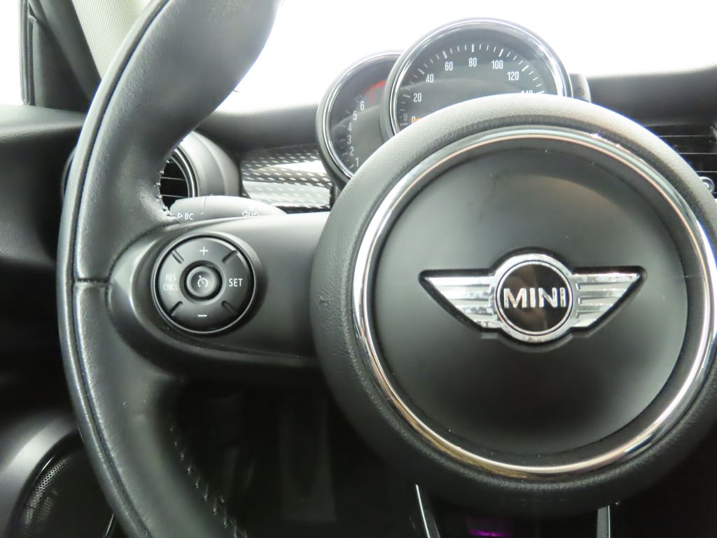 2017 MINI Cooper Base 11