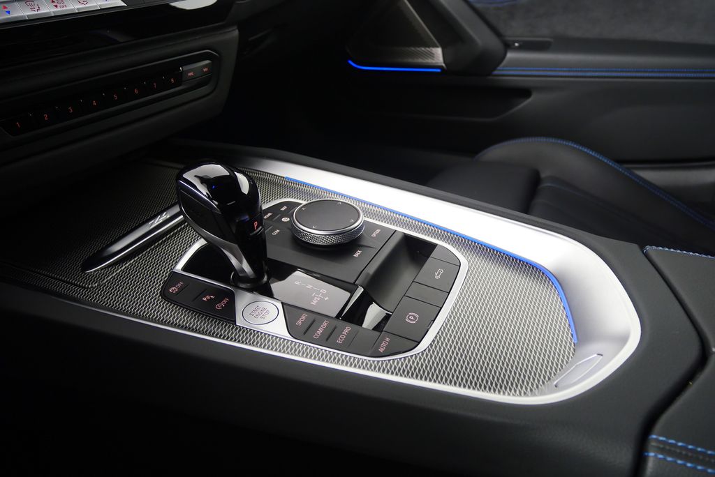 2025 BMW Z4 M40i 25