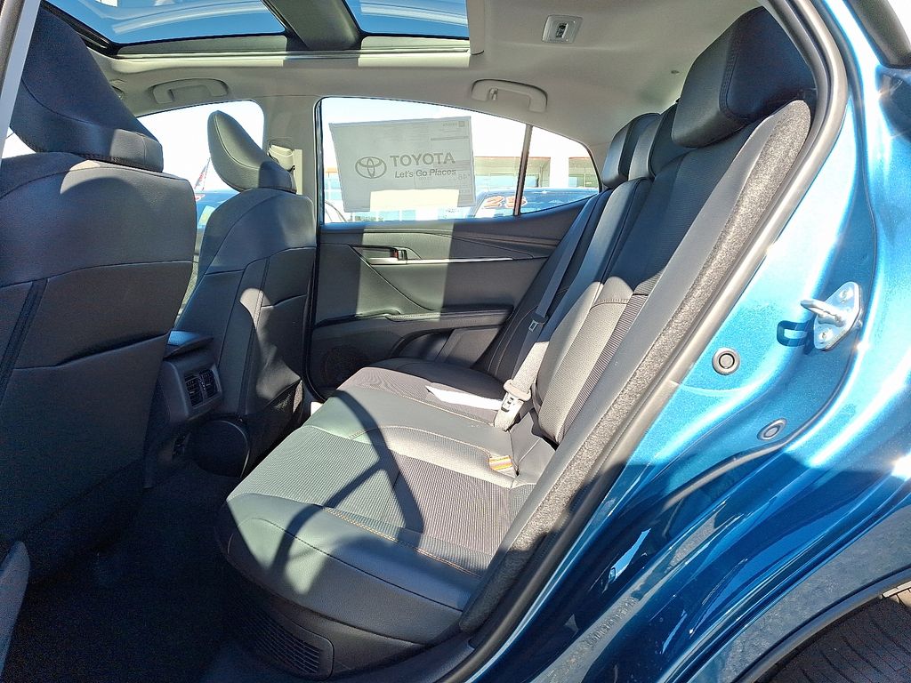 Thumbnail: 2026 Toyota Camry - 5