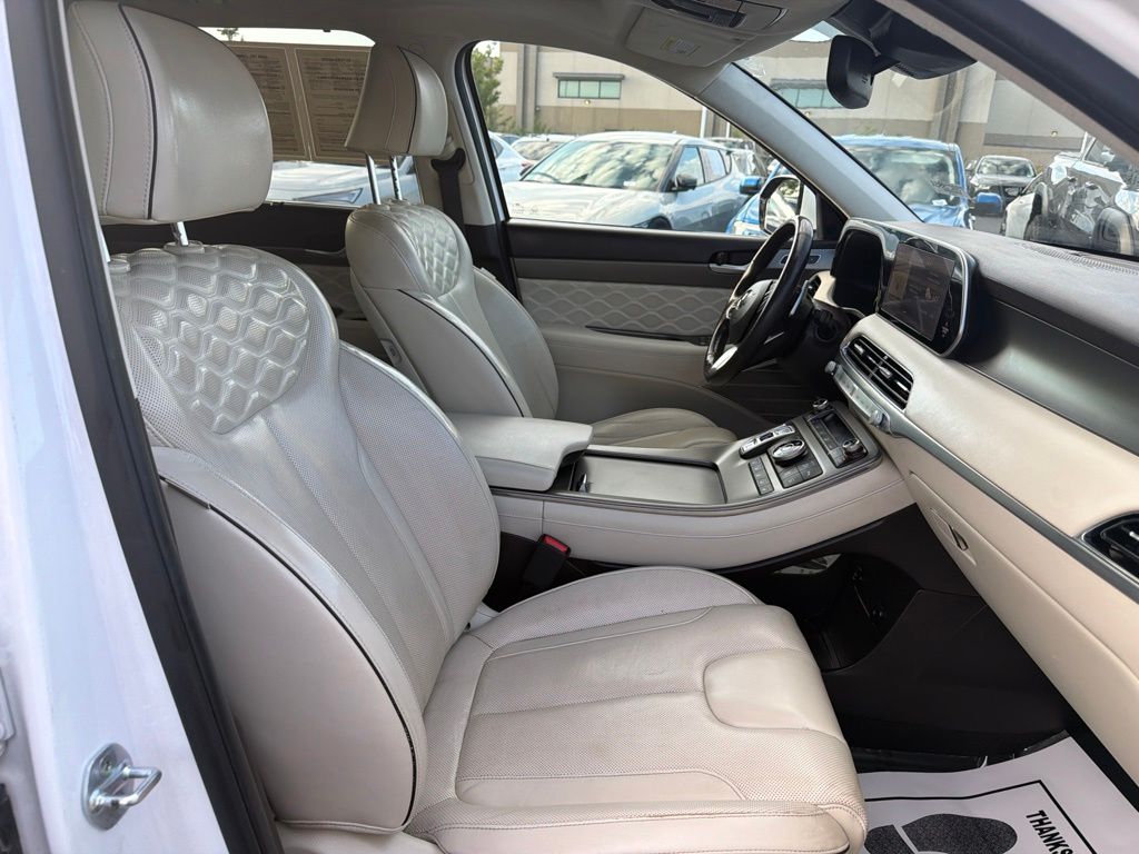 Used 2020 White Hyundai Limited image 19