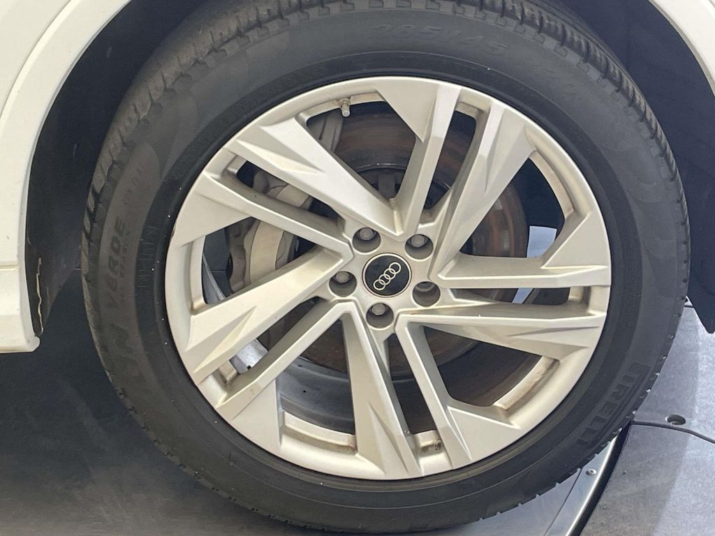 2023 Audi Q7 45 Premium White at Audi Porsche Sewickley