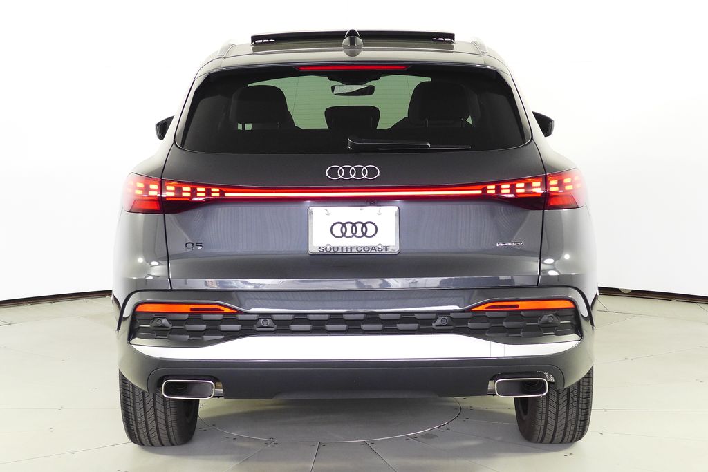 Thumbnail: 2025 Audi Q5 - 8