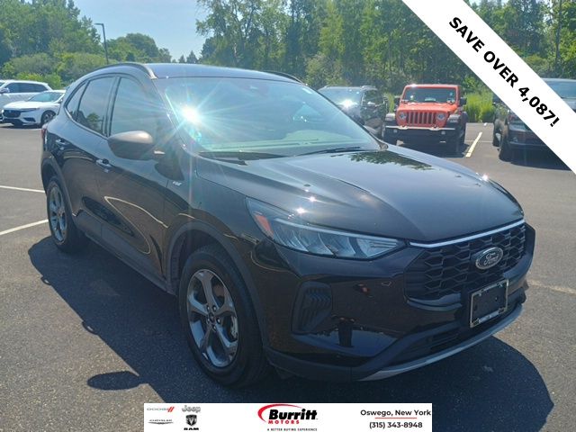 2025 Ford Escape ST-Line AWD