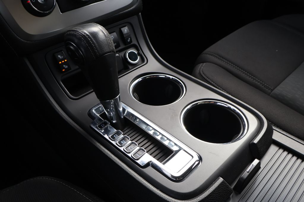 Thumbnail: 2016 GMC Acadia - 21