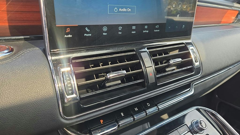 2024 Lincoln Navigator L