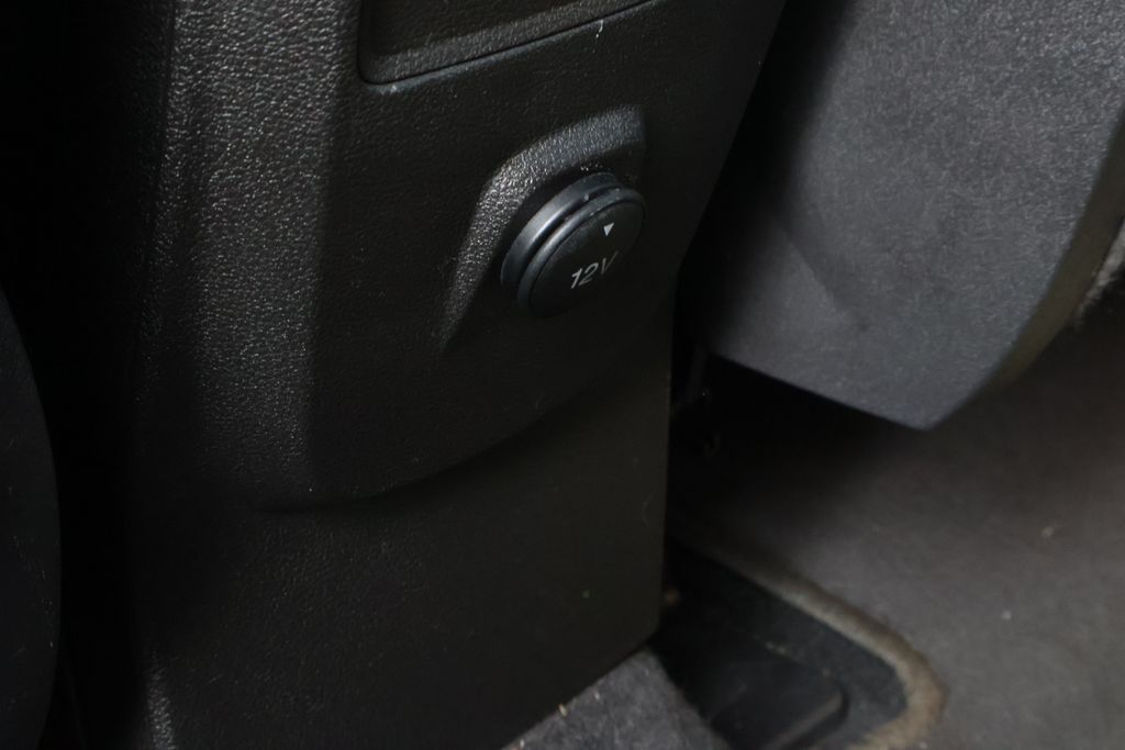 2014 Ford Escape S 32