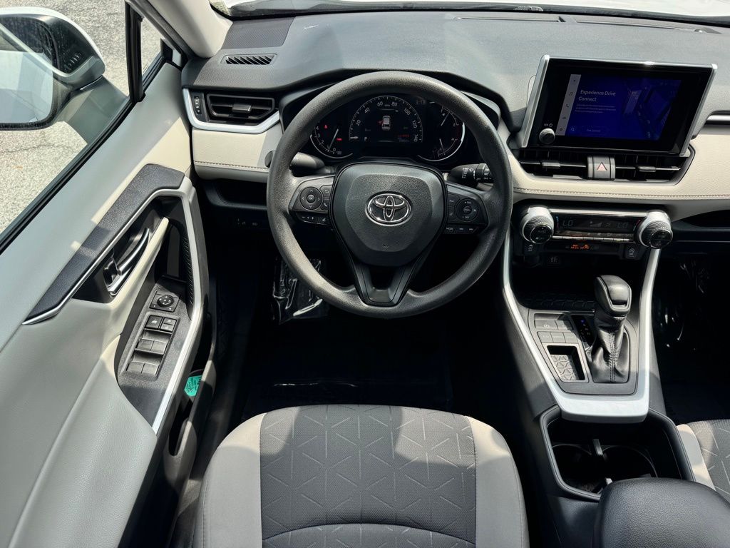 Used 2024 Toyota RAV4 SUV