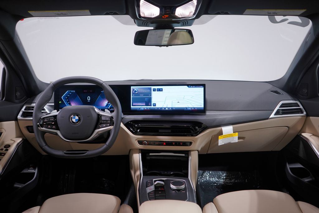 Thumbnail: 2025 BMW 3 Series - 10