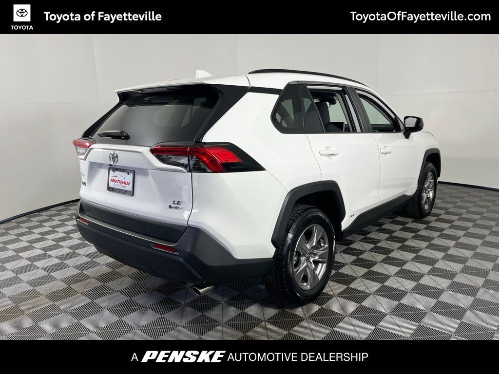 Thumbnail: 2025 Toyota RAV4 - 14