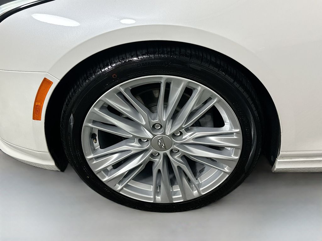 Thumbnail: 2022 Cadillac CT4 - 32