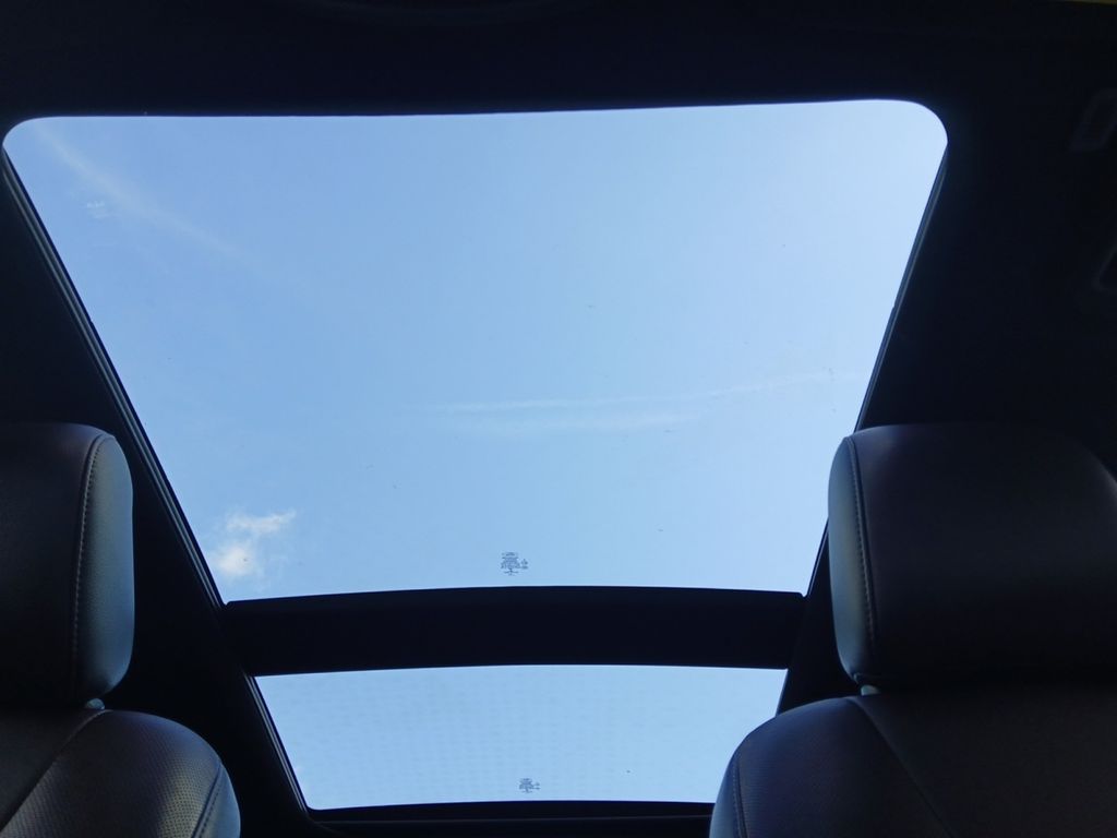 Used Car 2020 Ford Edge  Titanium For Sale Under $20,000 In Austin, Texas