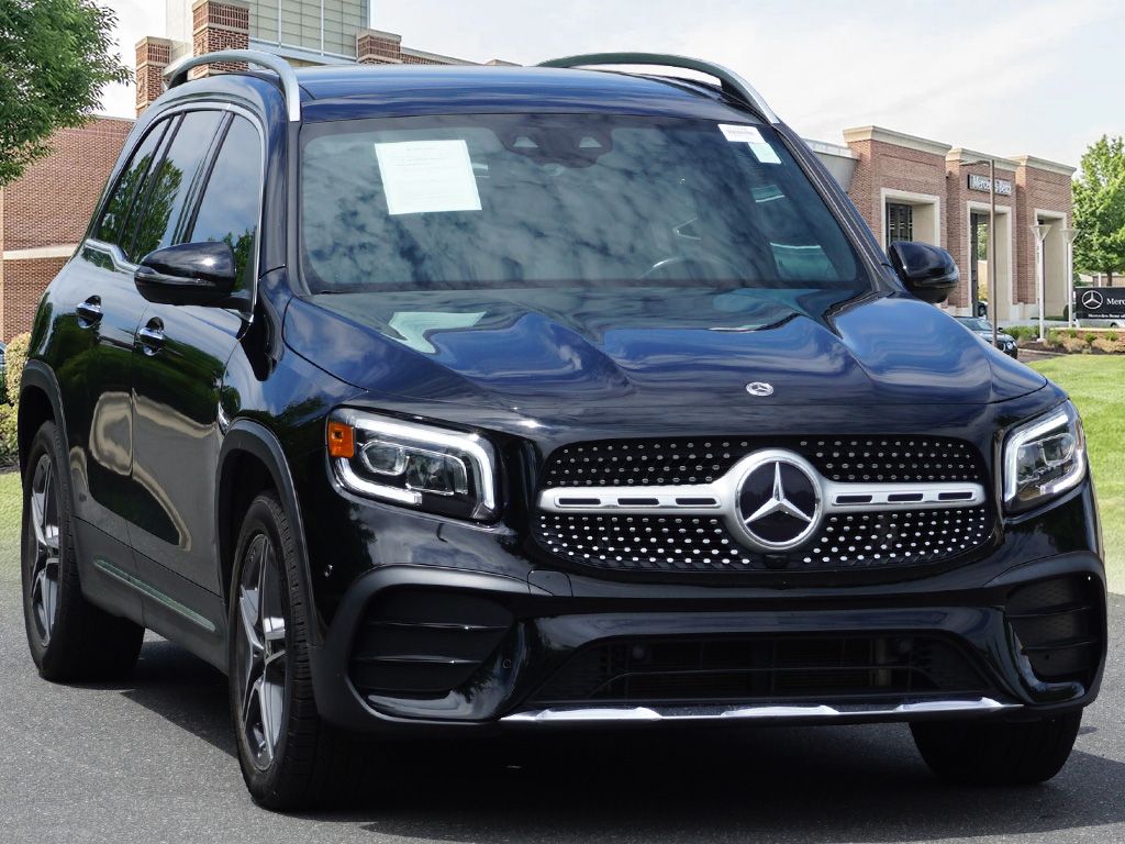 Thumbnail: 2021 Mercedes-Benz GLB - 3