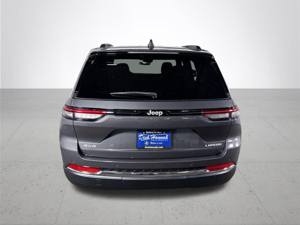 2026 Jeep Grand Cherokee Laredo X