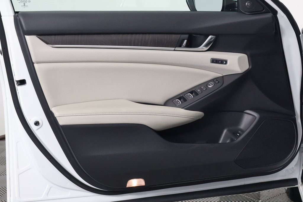 Thumbnail: 2022 Honda Accord - 12