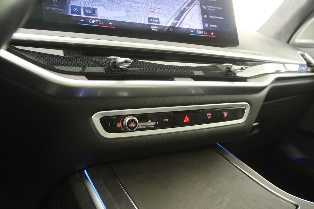 Thumbnail: 2023 BMW X7 - 27