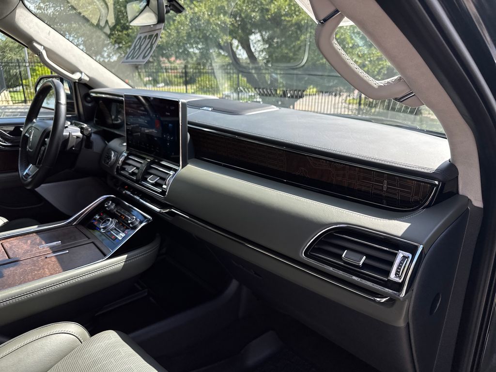 Used Car 2022 Lincoln Navigator L  Black Label For Sale Under $60,000 In Austin, Texas