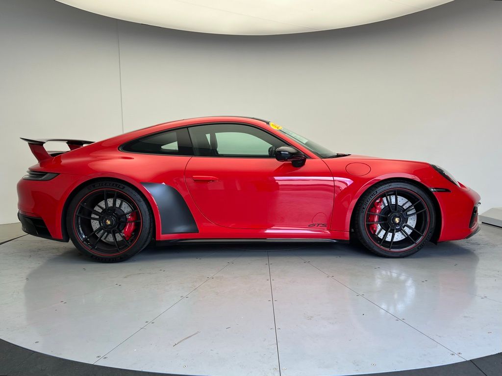 Thumbnail: 2022 Porsche 911 - 23