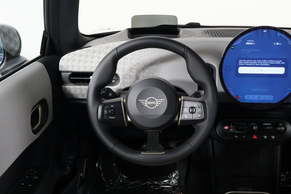 2025 MINI Cooper Hardtop S 3