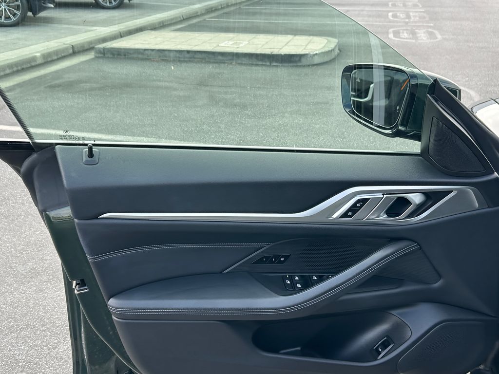 Thumbnail: 2023 BMW i4 - 11