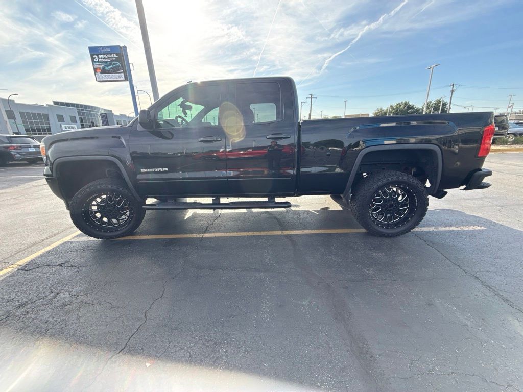 Onyx Black 2015 GMC Sierra 1500 Pickup Truck 4X2 6-Speed Automatic Overdrive